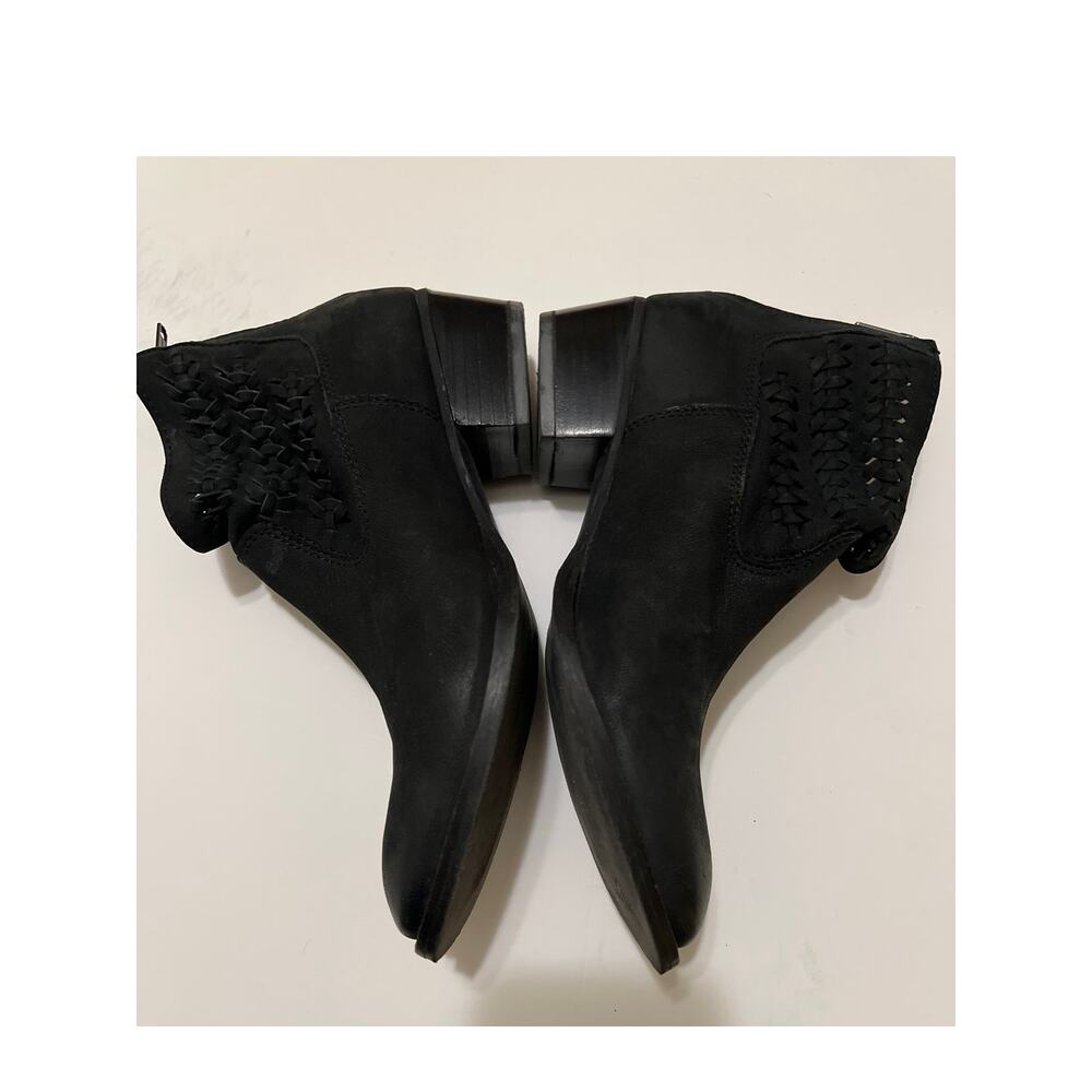 Very Volatile Leather Braided Distressed Zip Up Black Booties 8.5 - Picture 8 of 10